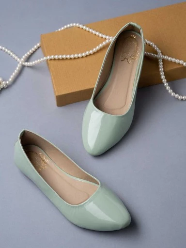 Stylestry Womens & Girls Green Solid Ballerinas