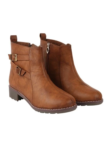 Stylestry Womens & Girls Tan Solid Zipper Heeled Boots