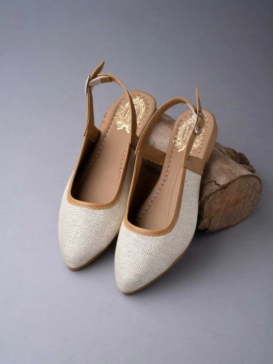 Stylestry Women White Flat Ballerinas
